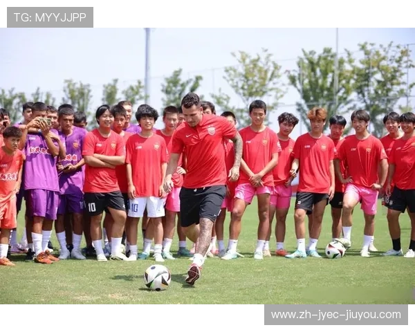 足球正骨推拿手法是否仍被部分球队用于缓解赛中身体不适症状